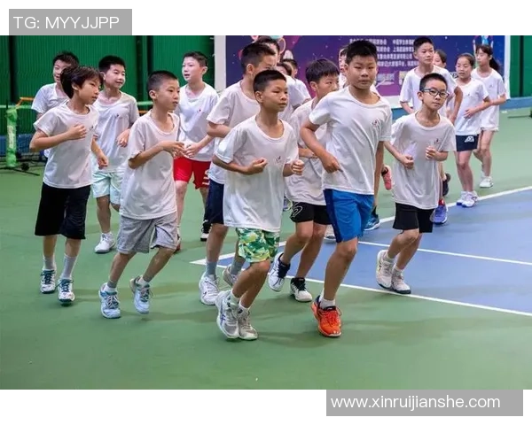 上海网球队反击策略揭秘:深度解析网球战术与训练方法 上海网球队反击策略揭秘:深度解析网球战术与训练方法